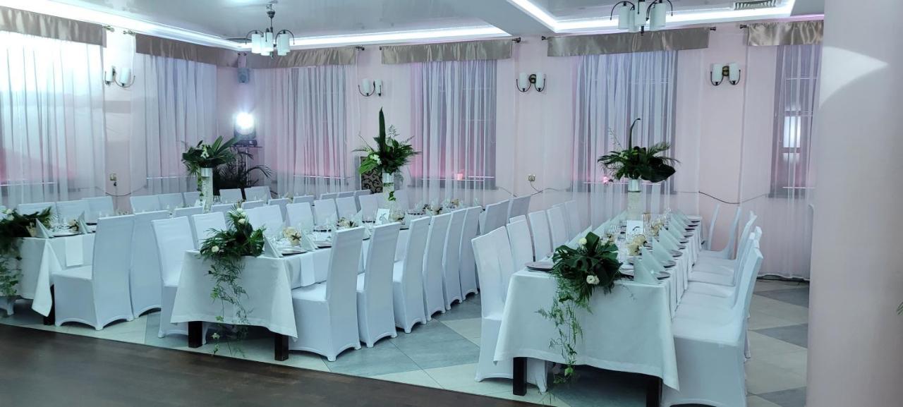 Hotel Ритв'яни Екстер'єр фото