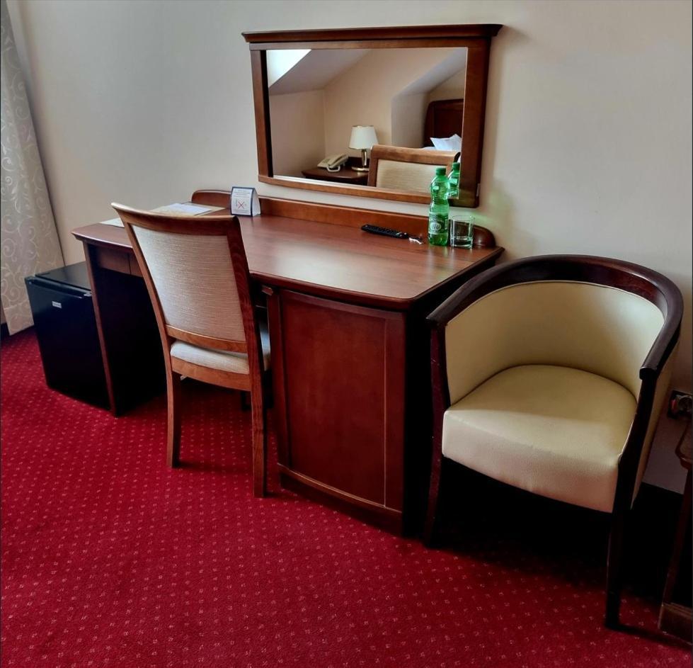 Hotel Ритв'яни Екстер'єр фото